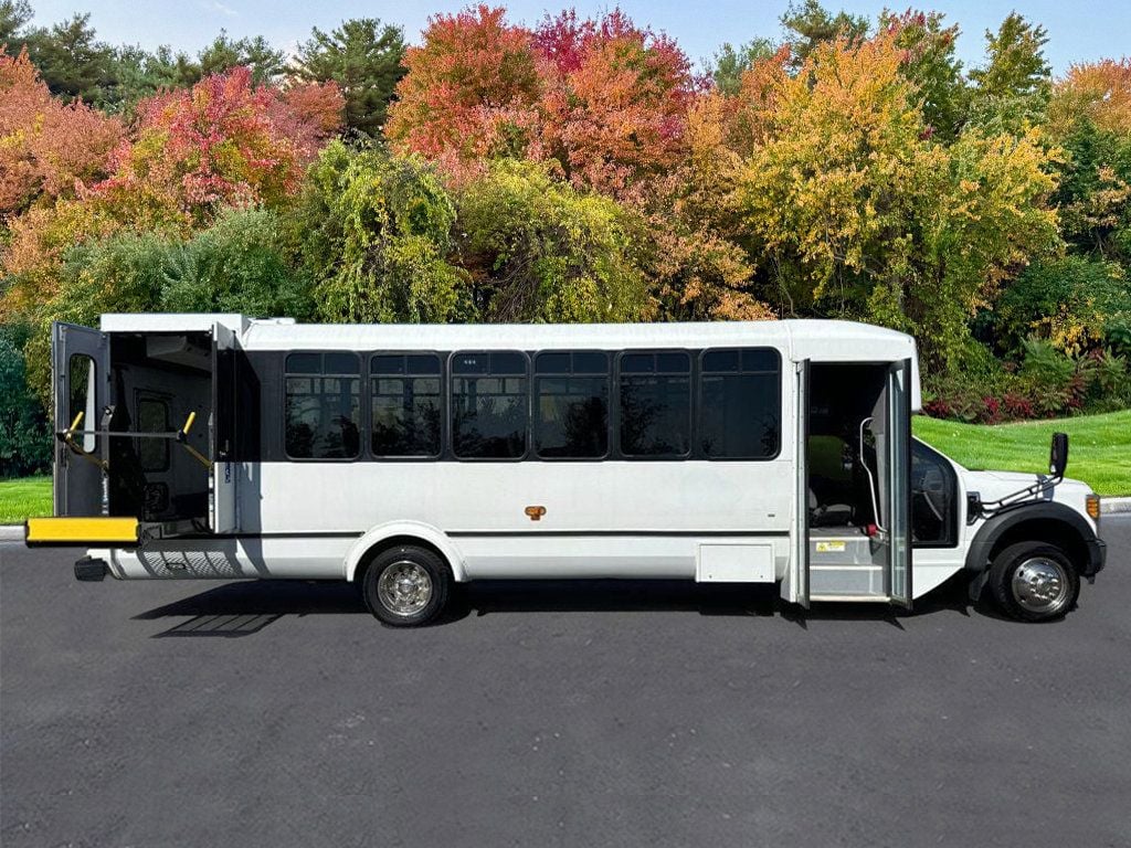 2017 Ford F-550 Wheelchair Shuttle Bus For Adults Seniors Church & Handicapped Transport - 22637415 - 3