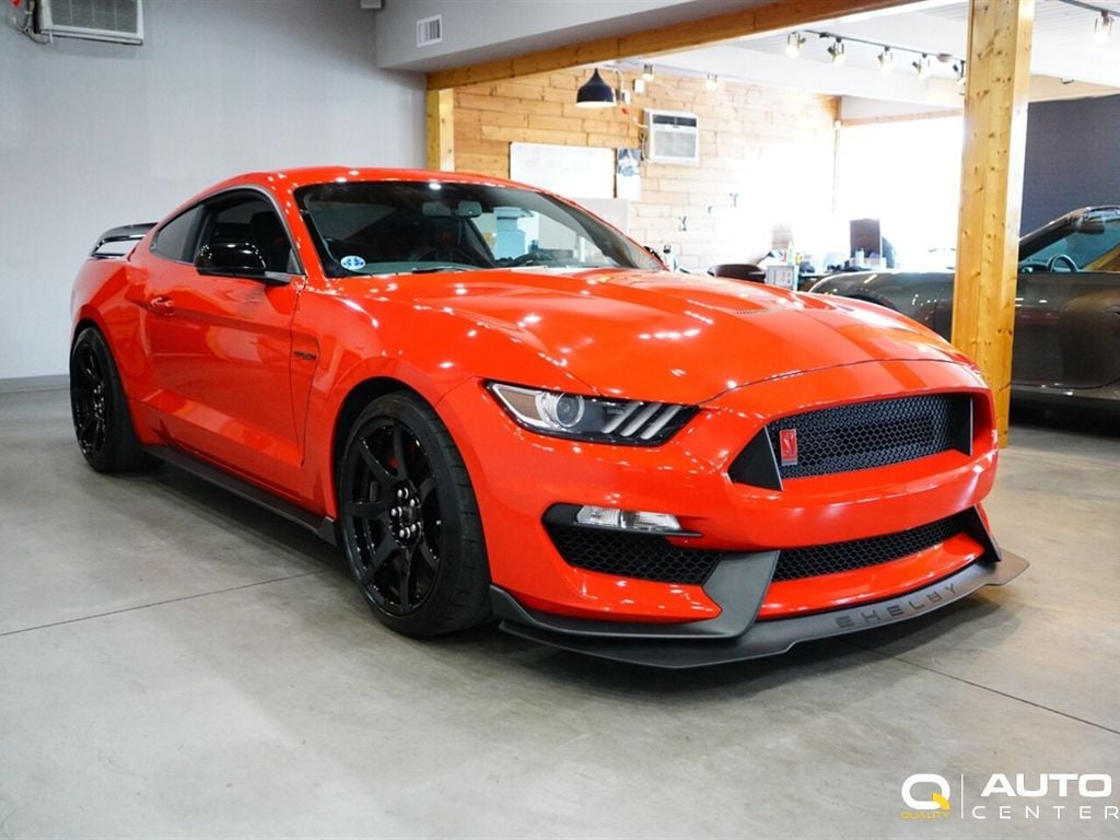 2017 Ford Mustang  - 22585226 - 2