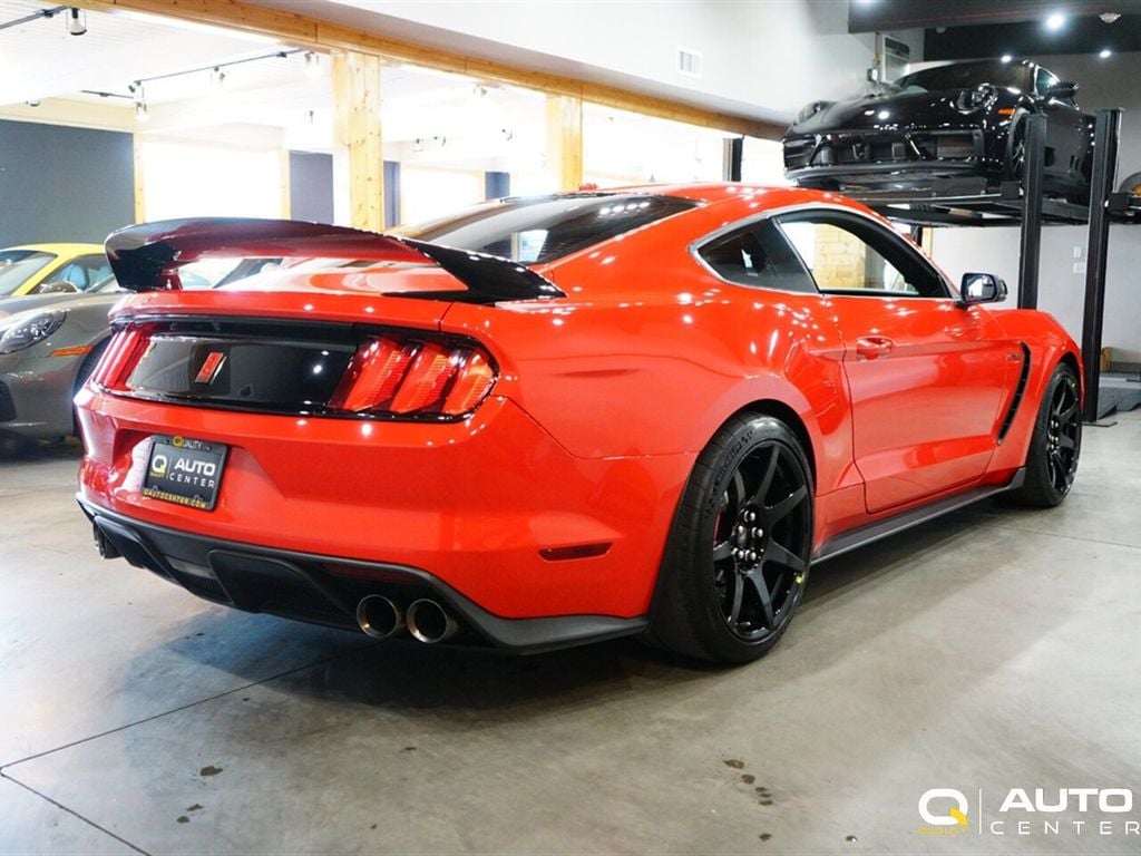 2017 Ford Mustang  - 22585226 - 4