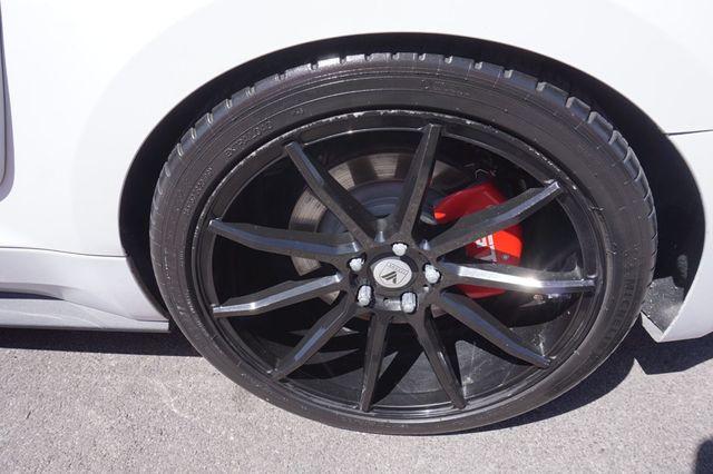 2017 Ford Mustang 1 OWNER, PREMIUM WHEELS, RACING STRIPES, REAR SPOILER - 23016604 - 11