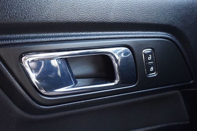 2017 Ford Mustang 1 OWNER, PREMIUM WHEELS, RACING STRIPES, REAR SPOILER - 23016604 - 20