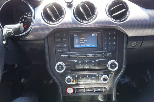 2017 Ford Mustang 1 OWNER, PREMIUM WHEELS, RACING STRIPES, REAR SPOILER - 23016604 - 27