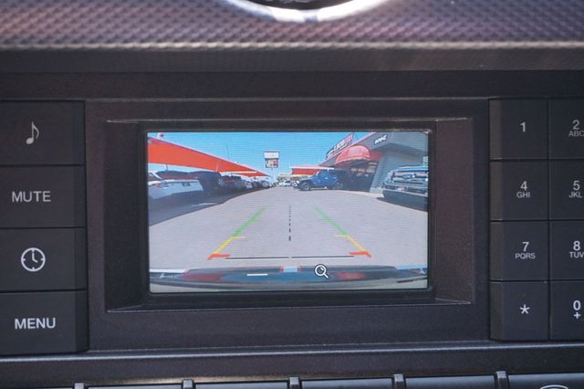 2017 Ford Mustang 1 OWNER, PREMIUM WHEELS, RACING STRIPES, REAR SPOILER - 23016604 - 31