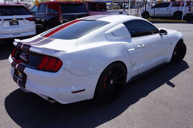 2017 Ford Mustang 1 OWNER, PREMIUM WHEELS, RACING STRIPES, REAR SPOILER - 23016604 - 5