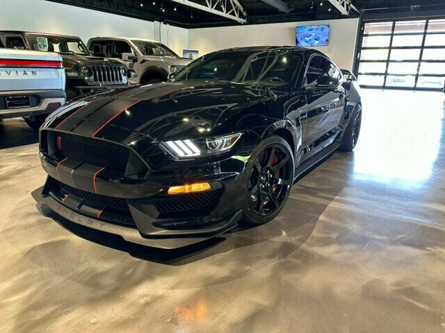 2017 Ford Mustang 350R/920A Group/ElectronicsPkg/NAV/RecaroSeats/ActiveExhaust - 22554989 - 1