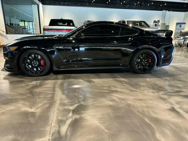 2017 Ford Mustang 350R/920A Group/ElectronicsPkg/NAV/RecaroSeats/ActiveExhaust - 22554989 - 2