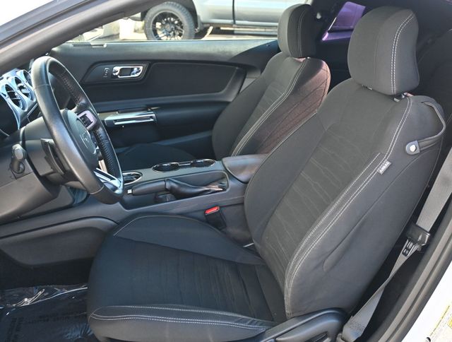 2017 Ford Mustang EcoBoost Fastback - 22973305 - 14