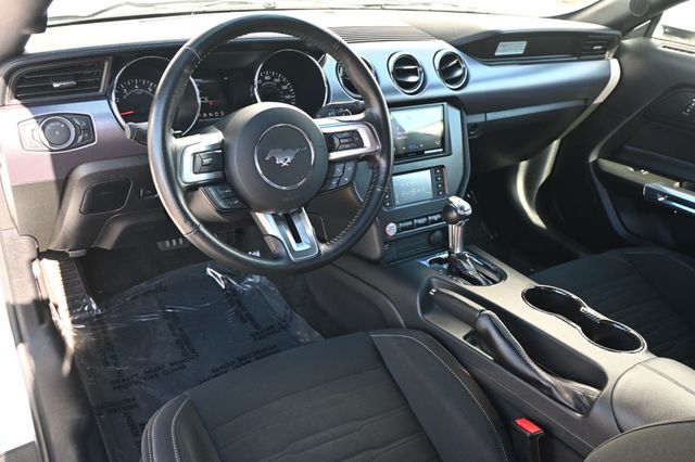 2017 Ford Mustang EcoBoost Fastback - 22973305 - 8