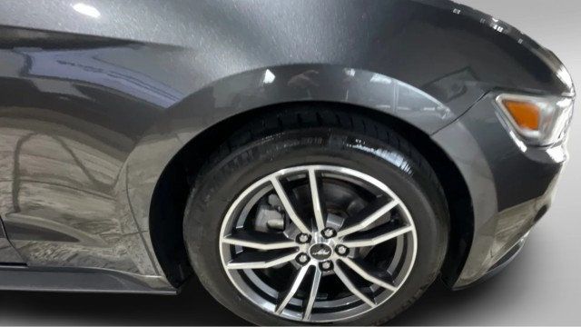 2017 Ford Mustang EcoBoost Fastback - 22963266 - 12