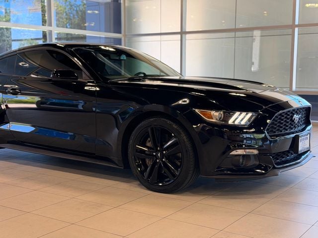 2017 Ford Mustang EcoBoost Coupe's photo