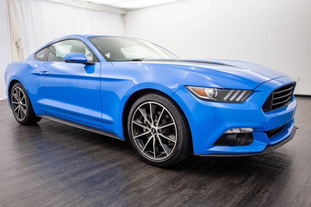 2017 Ford Mustang EcoBoost Fastback - 22569080 - 23