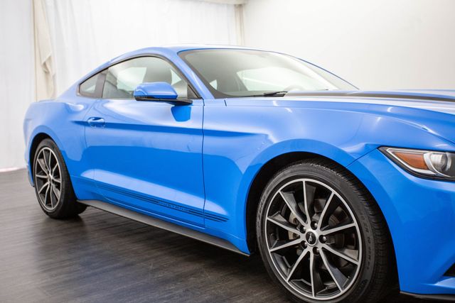 2017 Ford Mustang EcoBoost Fastback - 22569080 - 29