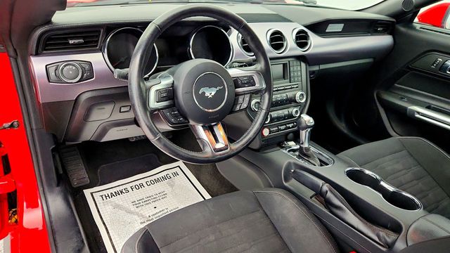 2017 Ford Mustang EcoBoost Fastback - 22961980 - 11