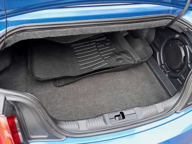 2017 Ford Mustang EcoBoost Premium Convertible - 22947467 - 26