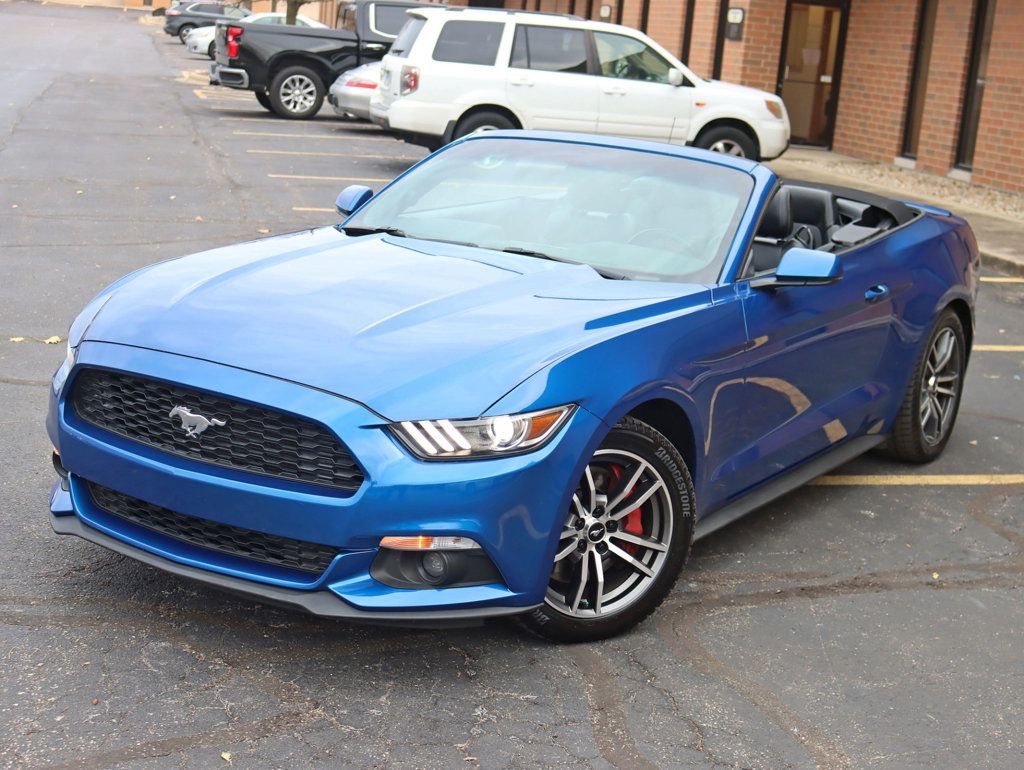 2017 Ford Mustang EcoBoost Premium Convertible - 22947467 - 30