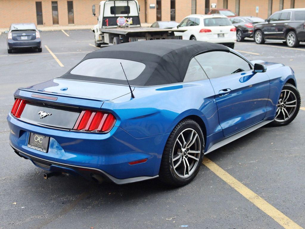 2017 Ford Mustang EcoBoost Premium Convertible - 22947467 - 4