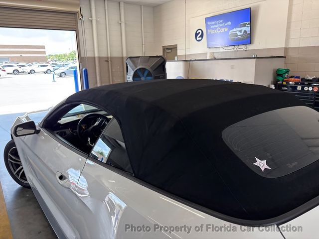 2017 Ford Mustang EcoBoost Premium Convertible - 23058868 - 11
