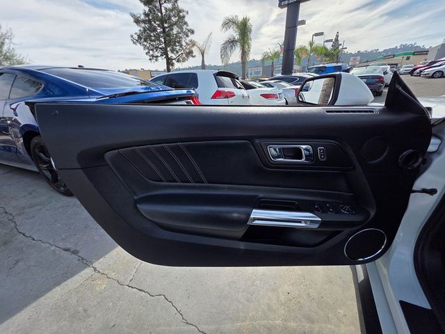 2017 Ford Mustang EcoBoost Premium Convertible - 22945346 - 12