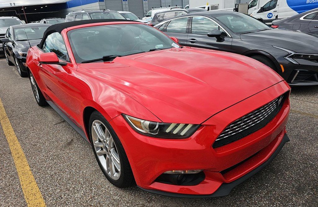 2017 Ford Mustang EcoBoost Premium Convertible - 22989951 - 2