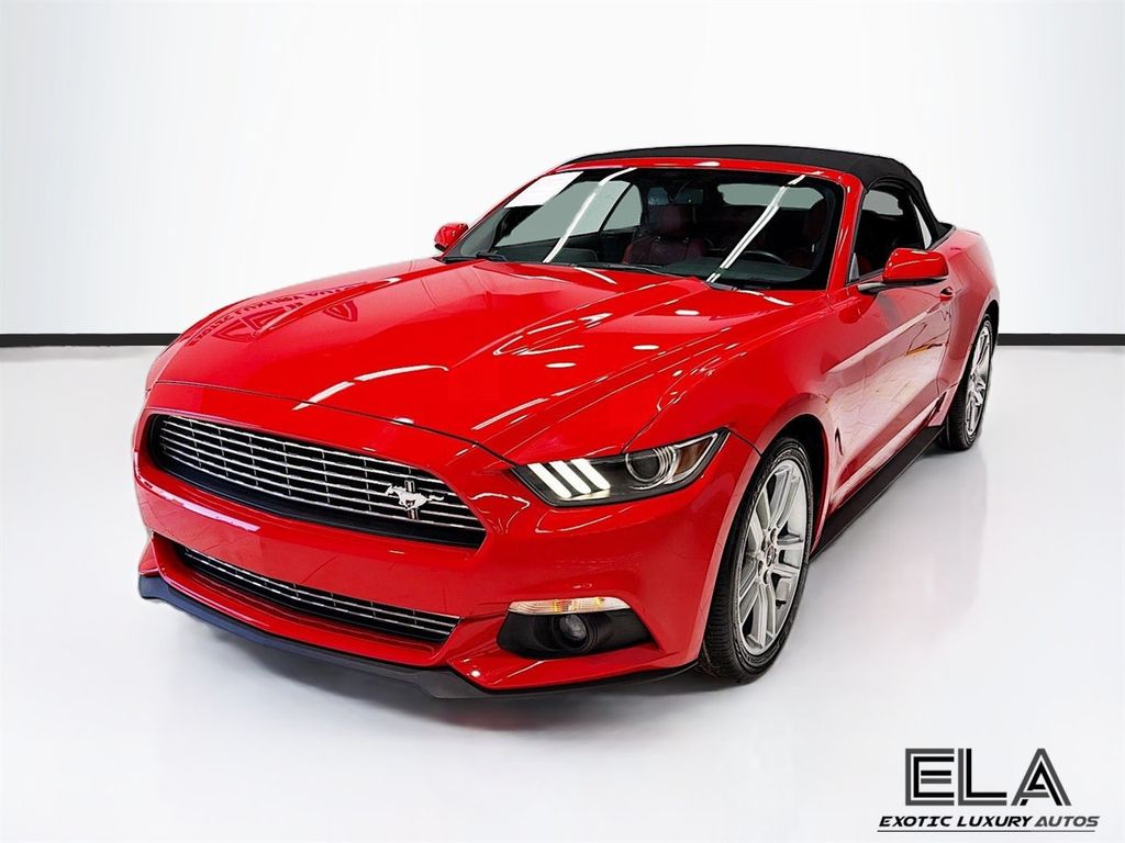 2017 Ford Mustang EcoBoost Premium Convertible - 22989951 - 29