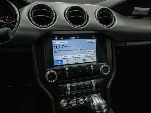 2017 Ford Mustang EcoBoost Premium Fastback - 22976940 - 19