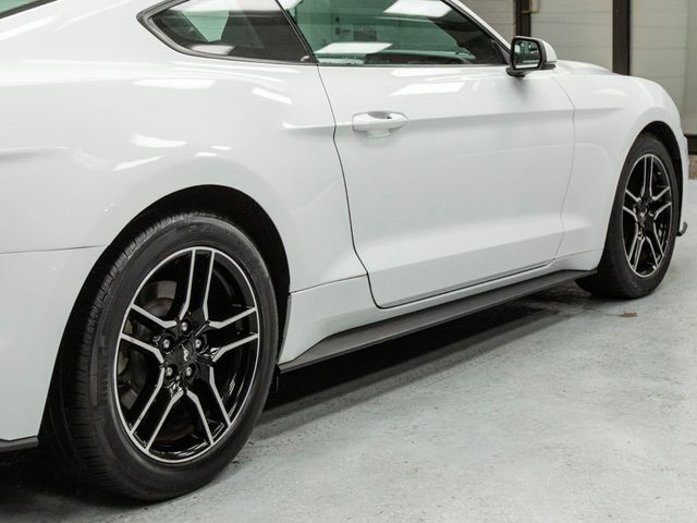 2017 Ford Mustang EcoBoost Premium Fastback - 22976940 - 34