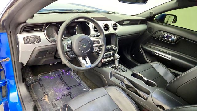 2017 Ford Mustang EcoBoost Premium Fastback w/ Pony Pkg, SHAKER Audio & Navigation - 23099959 - 11