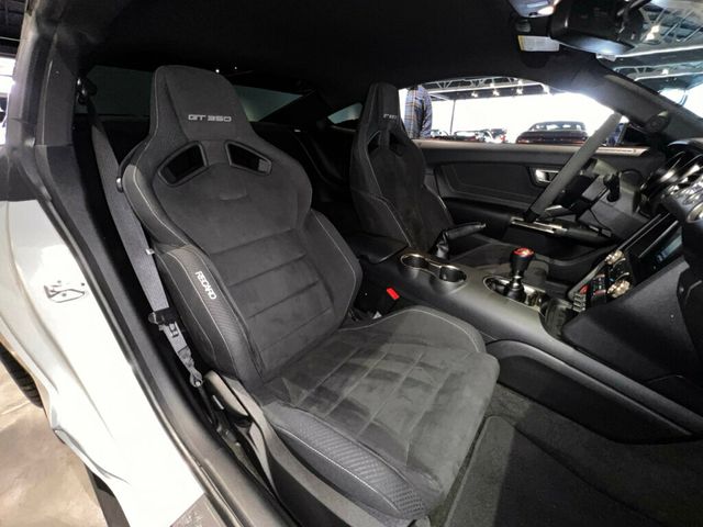 2017 Ford Mustang GT350/6SpeedManual/ElectronicsPkg/RecaroSeats/NAV/ActiveExhaust - 22973101 - 25