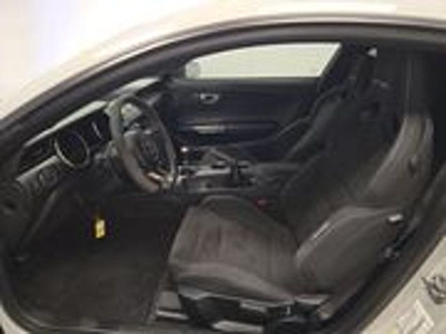 2017 Ford Mustang GT350/6SpeedManual/ElectronicsPkg/RecaroSeats/NAV/ActiveExhaust - 22973101 - 3
