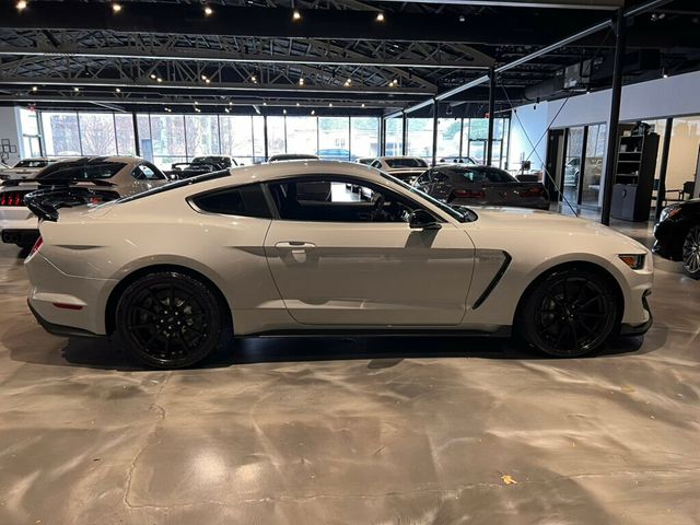 2017 Ford Mustang GT350/6SpeedManual/ElectronicsPkg/RecaroSeats/NAV/ActiveExhaust - 22973101 - 5