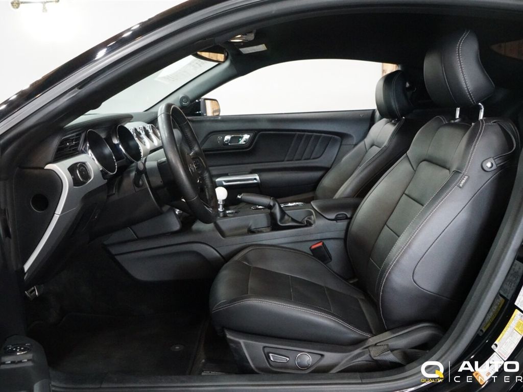 2017 Ford Mustang GT Fastback - 22936426 - 13