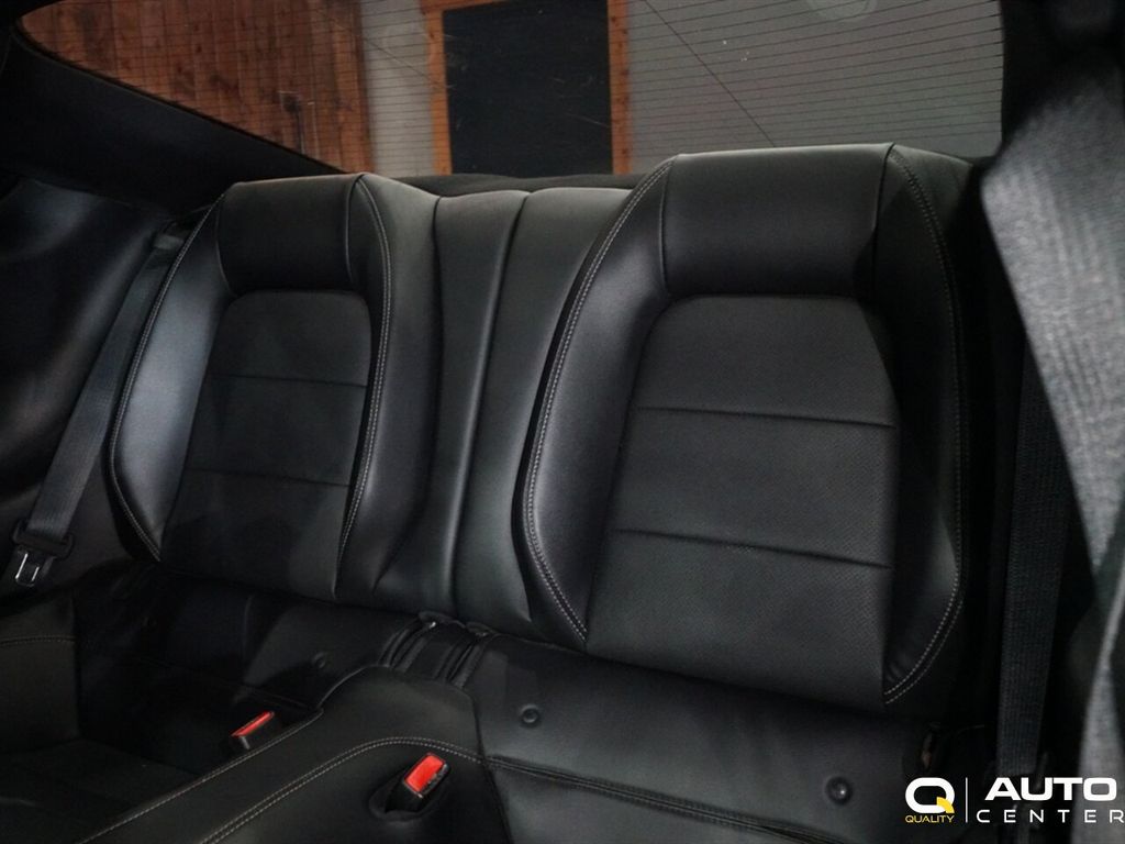 2017 Ford Mustang GT Fastback - 22936426 - 31