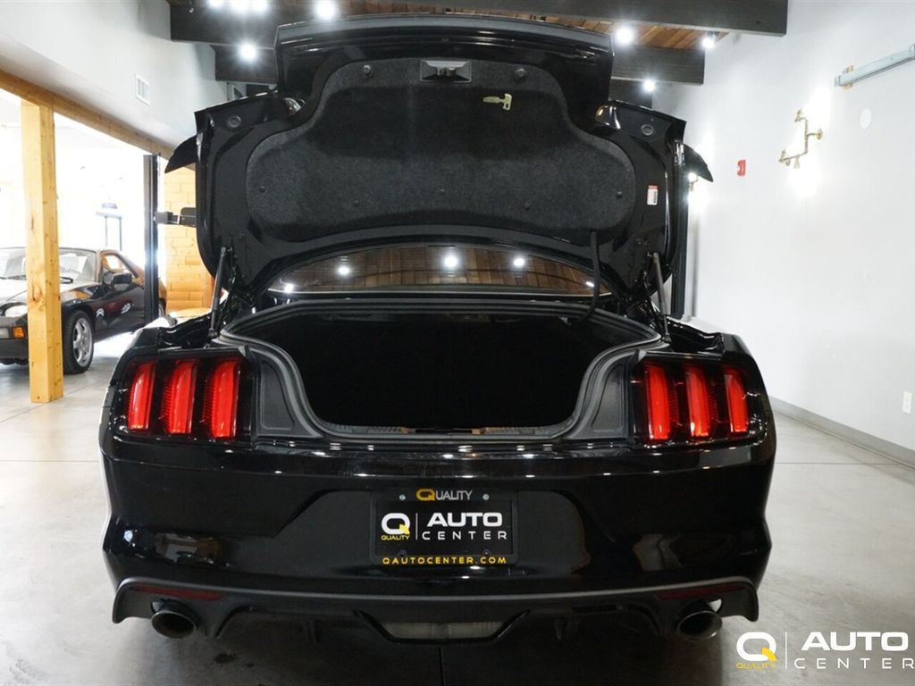 2017 Ford Mustang GT Fastback - 22936426 - 35