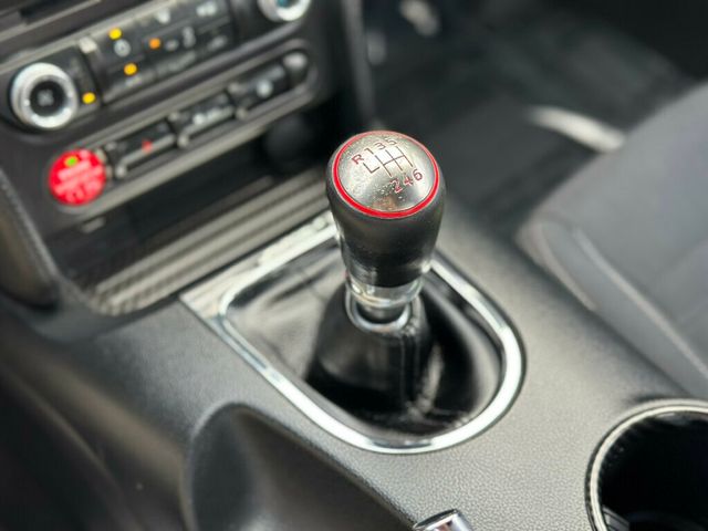 2017 Ford Mustang GT Fastback - 22910873 - 35