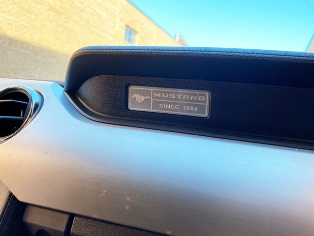 2017 Ford Mustang GT Fastback - 22943378 - 14