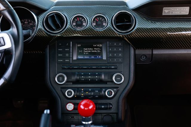 2017 Ford Mustang GT Fastback - 22940202 - 37