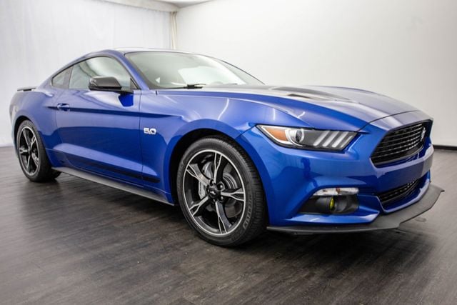 2017 Ford Mustang GT Fastback - 22385479 - 23
