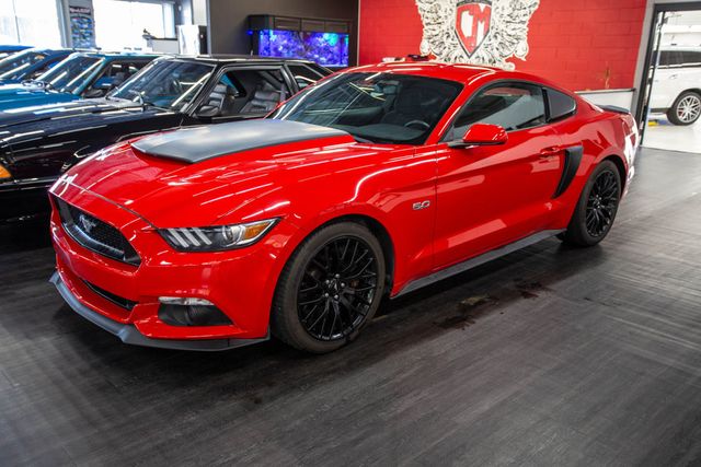 2017 Ford Mustang GT Fastback - 22637327 - 1