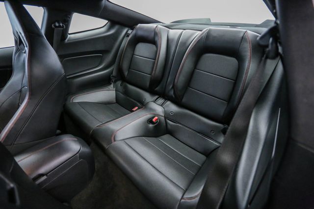 2017 Ford Mustang GT Fastback - 23024744 - 19