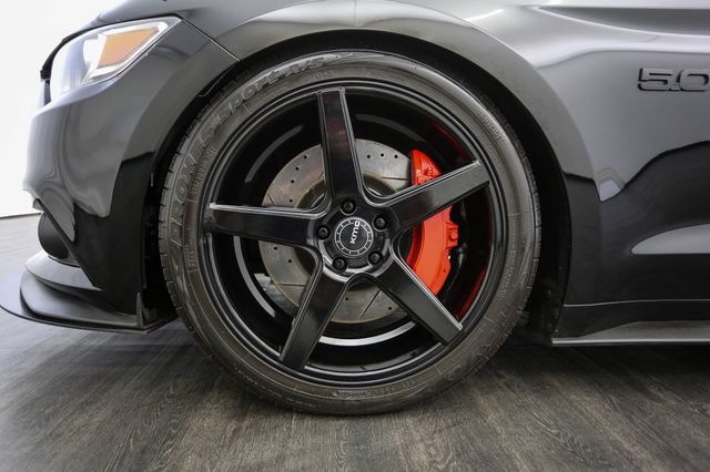 2017 Ford Mustang GT Fastback - 23024744 - 39