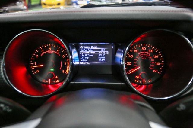 2017 Ford Mustang GT Fastback - 23024744 - 4