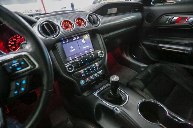 2017 Ford Mustang GT Fastback - 23024744 - 6