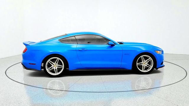 2017 Ford Mustang GT Fastback - 23092451 - 3