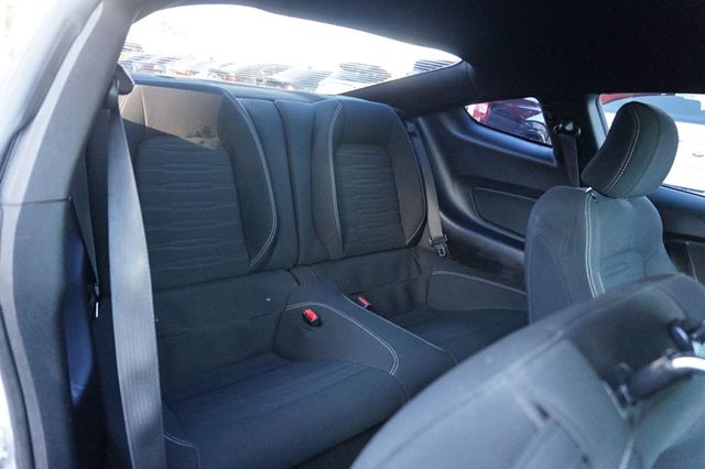 2017 Ford Mustang GT, MANUAL, PREMIUM WHEELS, PUSH BUTTON START, BACKUP CAMERA - 22957278 - 19