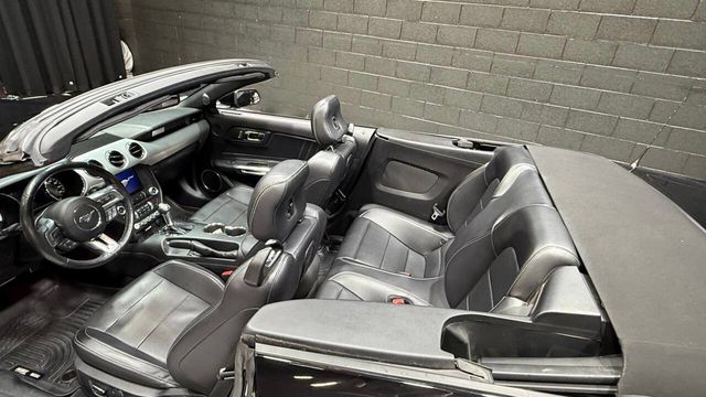 2017 Ford Mustang GT Premium Convertible - 22925857 - 2