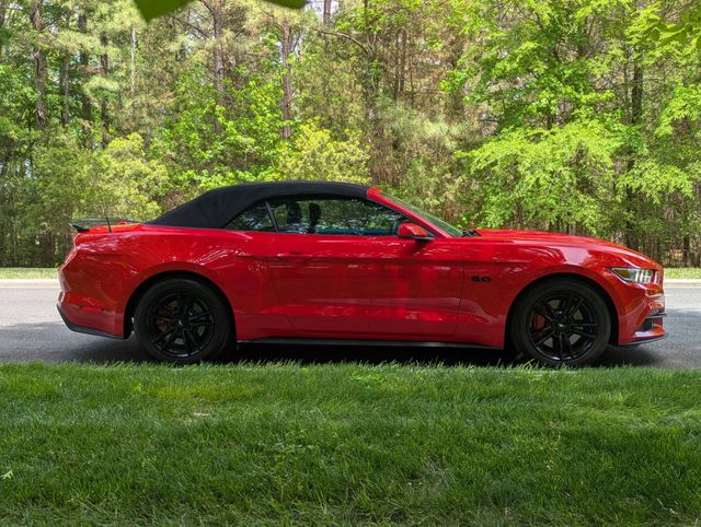 2017 Ford Mustang GT Premium Convertible - 23021561 - 12