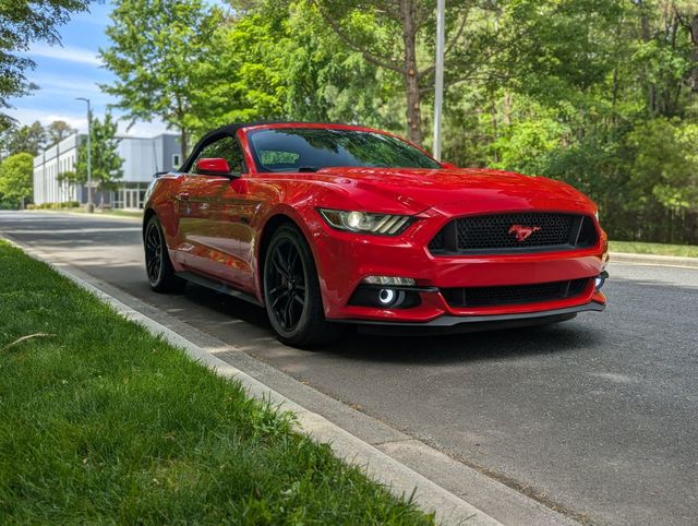 2017 Ford Mustang GT Premium Convertible - 23021561 - 13