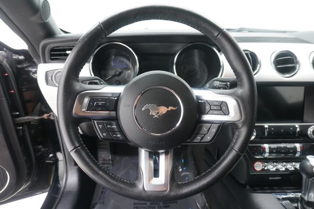 2017 Ford Mustang GT Premium Fastback - 23026042 - 17