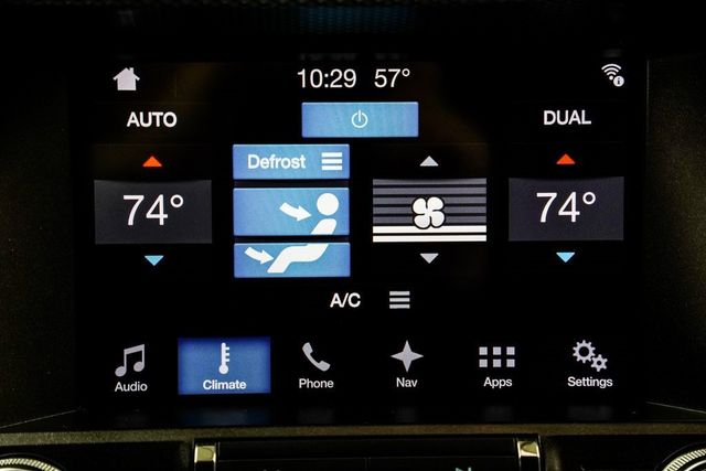 2017 Ford Mustang GT Premium Fastback - 22982812 - 25