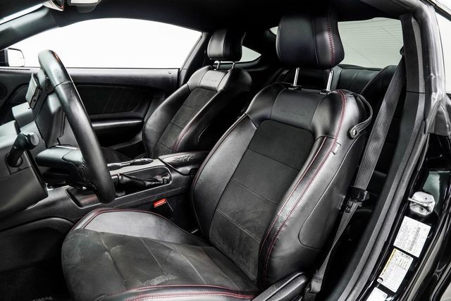 2017 Ford Mustang GT Premium Fastback - 22982812 - 36